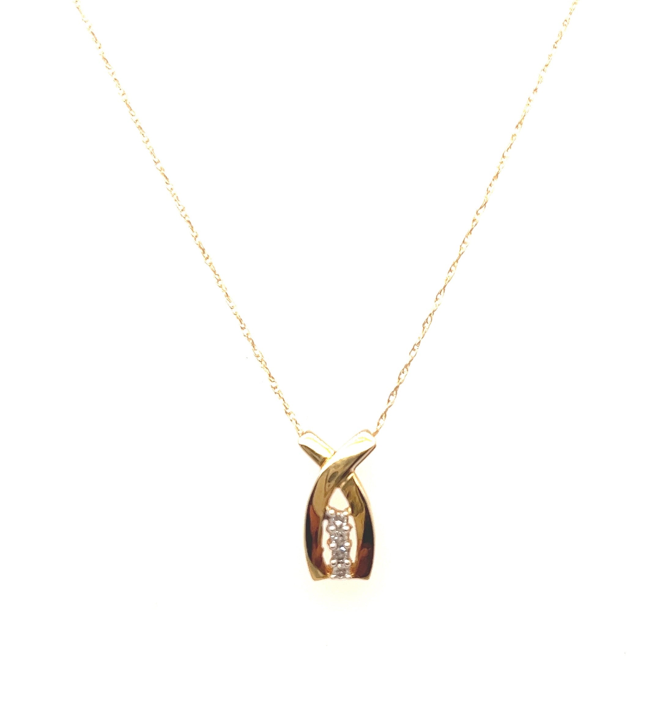10k gold Diamond pendant